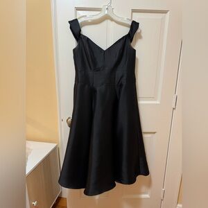 David’s Bridal Black Off the Shoulder Tea Length Dress Size 10